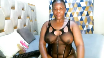 peachygirl255 ebony (06-10-2026)