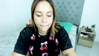Nicolewind_ (06-10-2026)