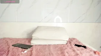stefany_lure porn video posing on webcam