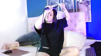 Megan_lr cam video 10-Jun-26