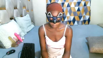 remmyqueen cam porn video 10-Jun-2026