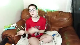 zoeylove588707 interactivetoy video cam porn