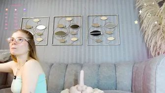 ailee_pons 10-Jun-2026 smalltits