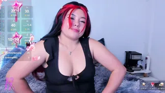 Lucy_blush99 posing on webcam 10 June 2026