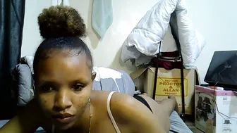 Petite_melinda new (06-11-2026)