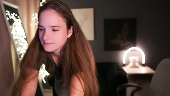 Suzysky dildo 06/11/2026