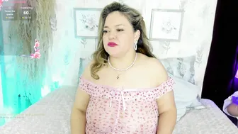 natashablade__ squirt posing on webcam