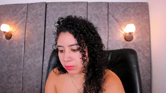 Thara_webstter natural sex chat