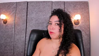 Thara_webstter natural sex chat