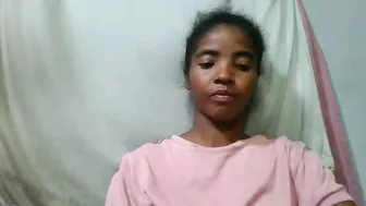 lydie856696 11-Jun-26