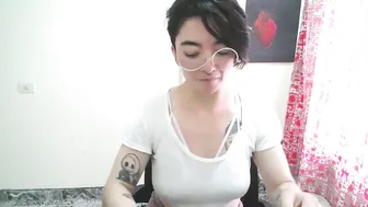 mocca_117 tattoo live cam show