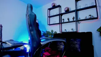 Halley_ravenn sex cam chat 06/11/2026