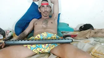 Hot_and_complacent hairy chat porn