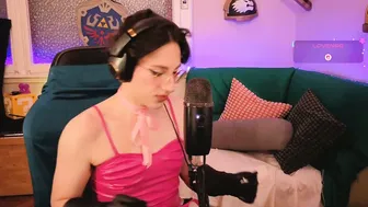 Zesty_peach sex cam chat (06-12-2026)