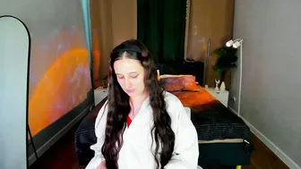 elizabet_collins (06-12-2026)