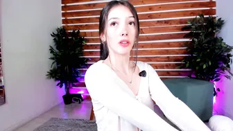 yen_lo porn cam chat 06-12-2026