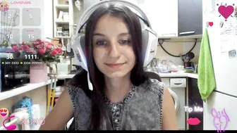 _nika_kik (07-16-2025) shaved