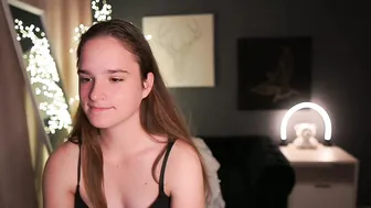 Suzysky teen - (06/12/2026)