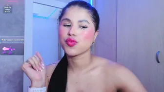 yulissa_girls video cam - 13-Jun-2026