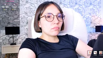 Eliza_gh skinny free cam show