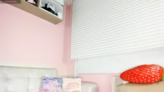 Tiny_cora porn cam 06/14/2026