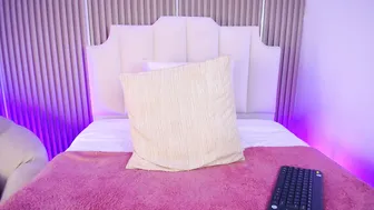 Katy_van hot webcam porn video posing on cam