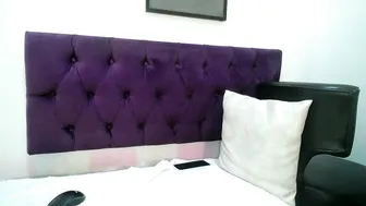 Little18doll sex cam chat 14-Jun-26