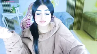 Luisa_1s nude video chat 06/14/2026