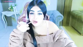 Luisa_1s nude video chat 06/14/2026