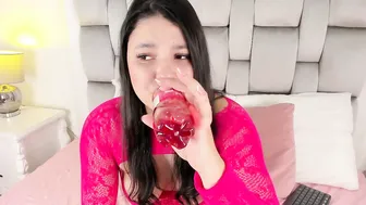 sofia__thompson (06-14-2026) chat cam porn