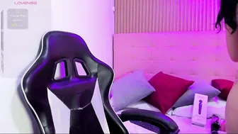 Amiee_kovva webcam show - 14 June 2026