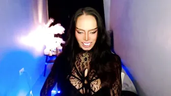mikeyalawi03 recorded nude video 1033257