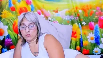 indianroxy27 chat porn - (06/15/2026)