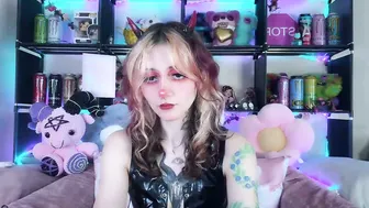 _devilbaby recorded nude video 1033667