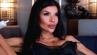 Mistresselenia amateur webcam video (06-15-2026)
