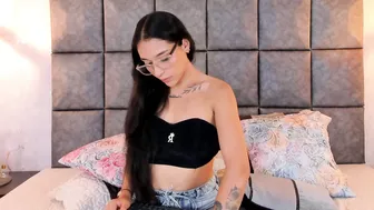 Roseaurora cam sex 06-15-2026