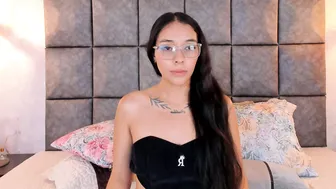 Roseaurora cam sex 06-15-2026