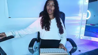 Aylin_valerie chat sex cam - 06/15/2026