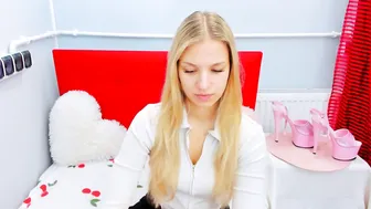 evettegold 18 (06/15/2026)