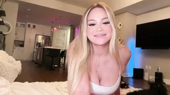 Ari_02 nude video chat - 06-16-2026