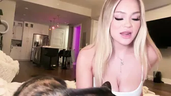 Ari_02 nude video chat - 06-16-2026