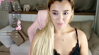 luna_velvvet recorded nude video 1035699