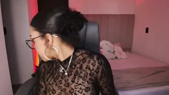kisscocoaxo 17-Jun-26 smalltits