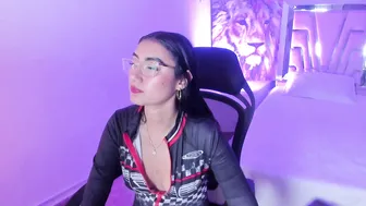 Kendallmeyers smalltits 17 June 2026