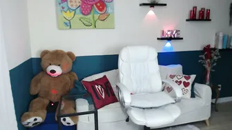 Hebelongs2her 06/17/2026 cam porn
