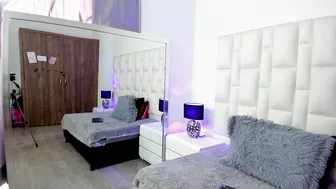 ariana_rouse_ recorded nude video 1037414