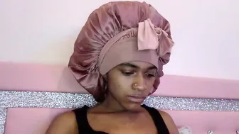 nanaonn nude video chat (06/18/2026)