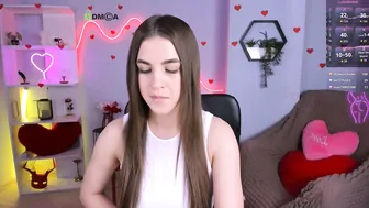 Lina_fox12 skinny stream