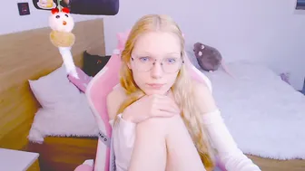 Blush_alert camvideo 18-Jun-26