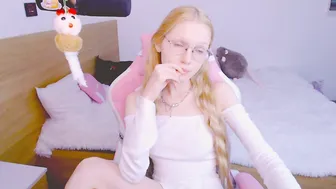 Blush_alert camvideo 18-Jun-26